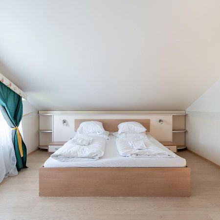 Farawayhomes Aparthotel Near Vienna Airport - Anytime Self Check-In ברוק אן דר לייתה מראה חיצוני תמונה